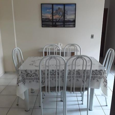 Apartamento Em Guarapari A 100 Metros Do Mar Na Praia Do Morro Com Wifi Gratis Екстер'єр фото